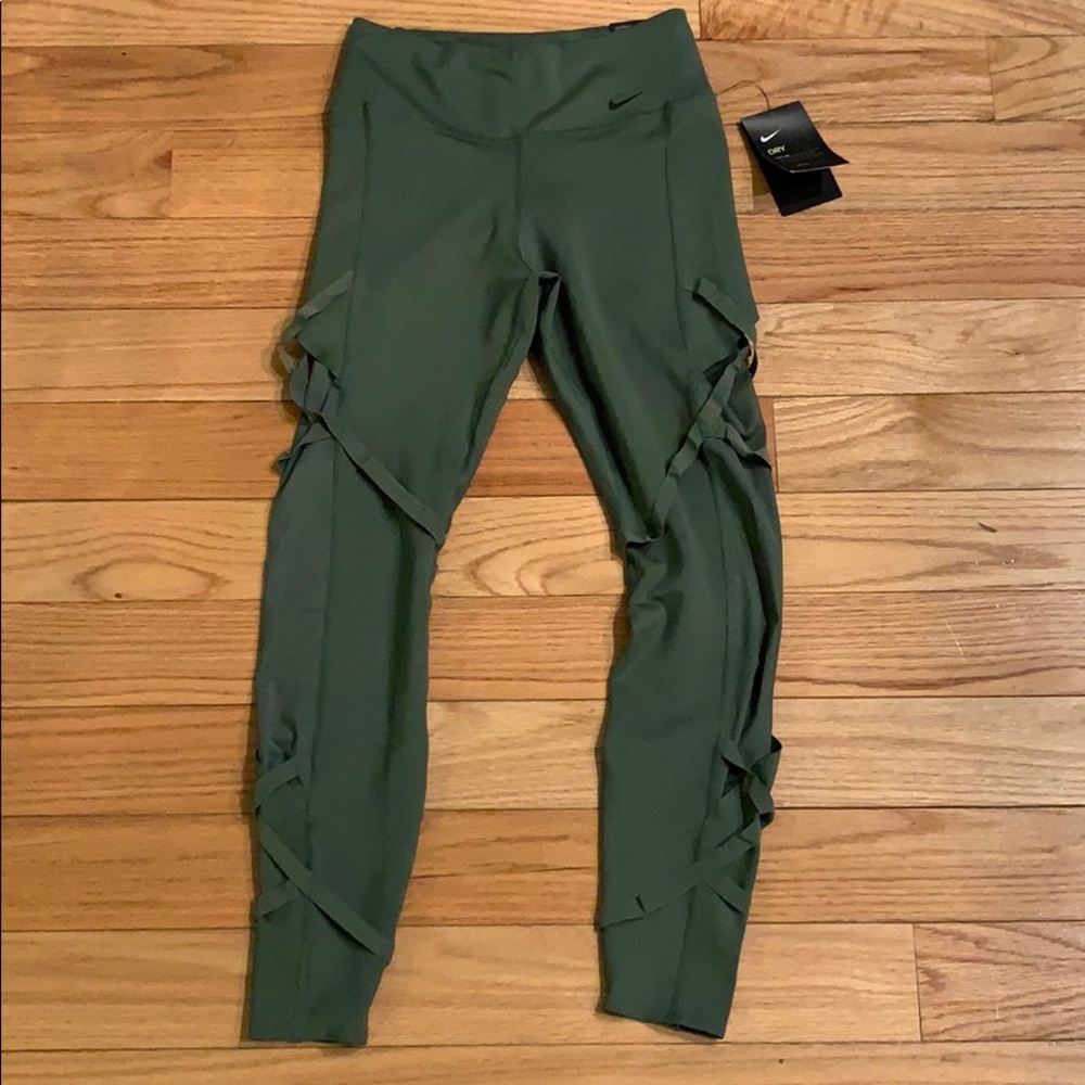 Nike green tights